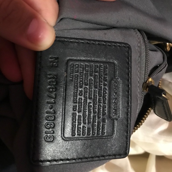 Black shoulder bag - Picture 3 of 5